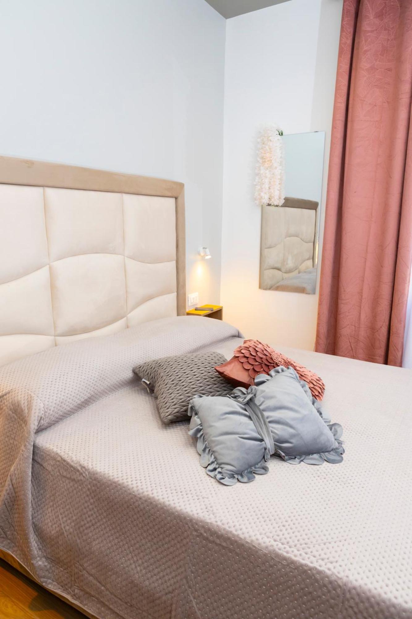 Alleria Rooms Naples Luaran gambar