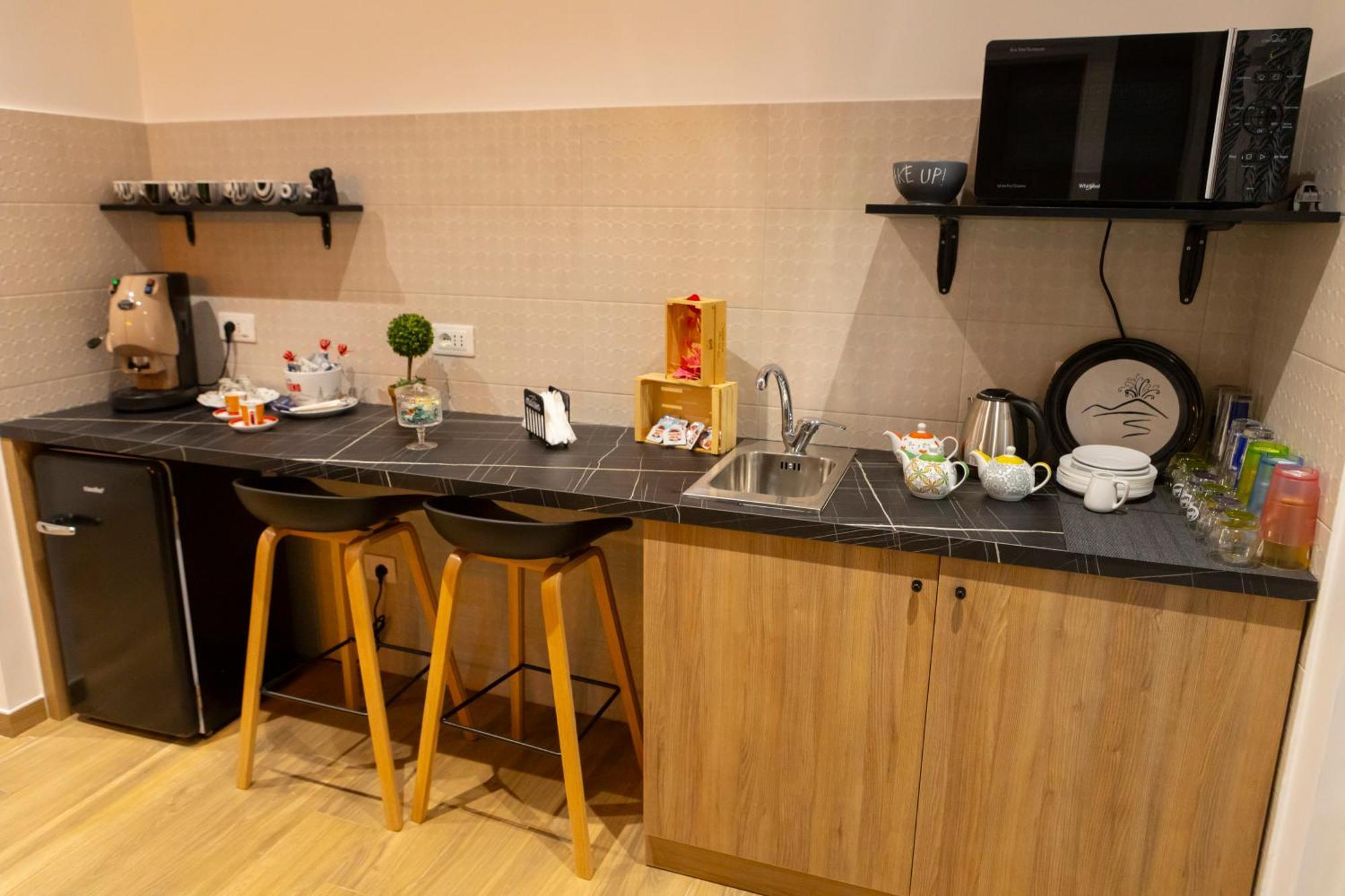 Alleria Rooms Naples Luaran gambar