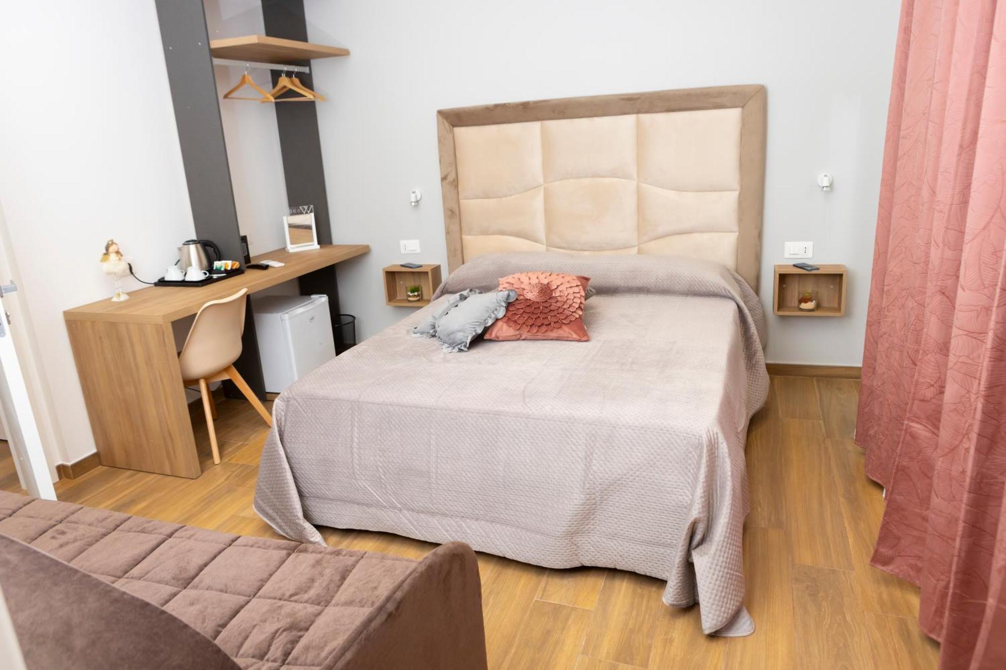 Alleria Rooms Naples Luaran gambar